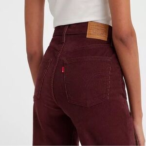 Levi’s Ribcage straight ankle corduroy - deep red